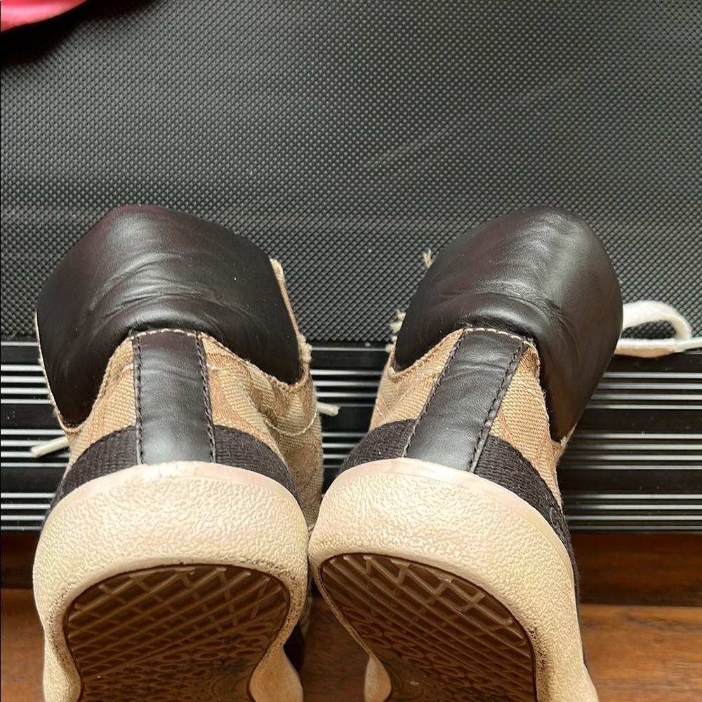 Coach Women's Black and Tan High-Top Sneakers - Picture 4 of 8